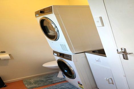 Photo of property in 3/74 Waiwhetu Road, Waiwhetu, Lower Hutt, 5010