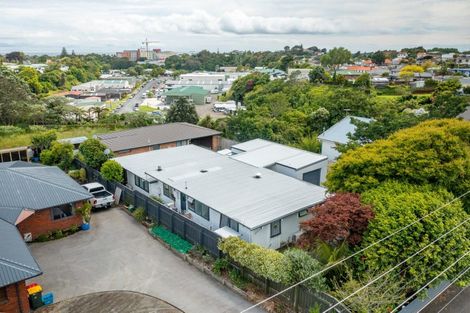 Photo of property in 184 Tukapa Street, Westown, New Plymouth, 4310
