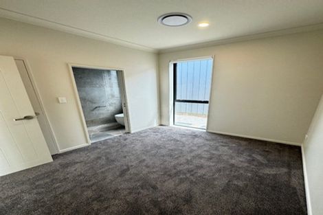 Photo of property in 24b Horokaka Street, Massey, Auckland, 0614
