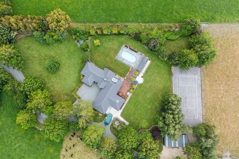 Photo of property in 900 Loburn Whiterock Road, Loburn, Rangiora, 7472
