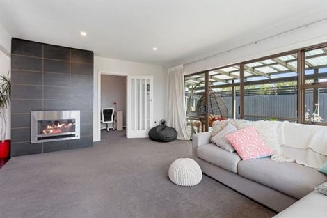 Photo of property in 16 Erica Street, Papanui, Christchurch, 8053