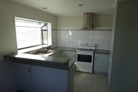 Photo of property in 3a Hawk Place, Selwyn Heights, Rotorua, 3015