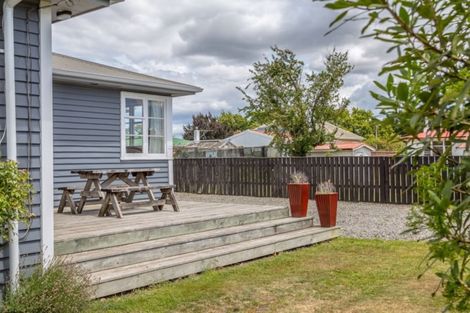 Photo of property in 22 Sackville Street, Martinborough, 5711