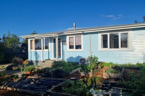 Photo of property in 18 Harrison Street West, Featherston, 5710