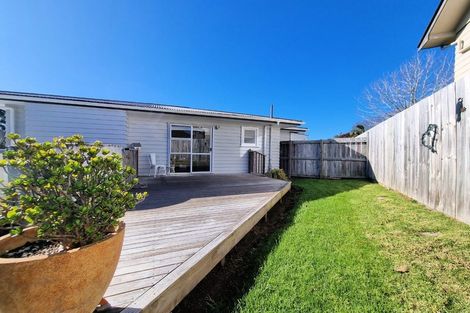 Photo of property in 20 Dobell Road, Stanmore Bay, Whangaparaoa, 0932