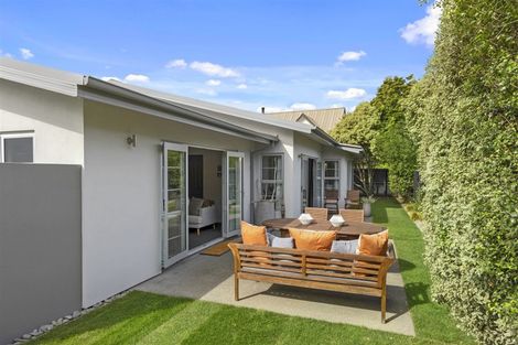 Photo of property in 130 Rothesay Road, Parklands, Christchurch, 8083
