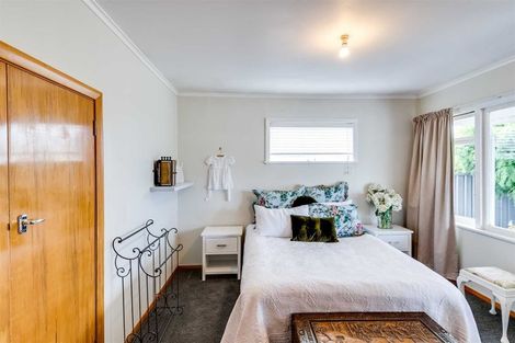 Photo of property in 152 Auckland Road, Greenmeadows, Napier, 4112