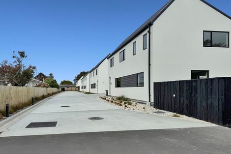 Photo of property in 5/29 Main South Road, Sockburn, Christchurch, 8042