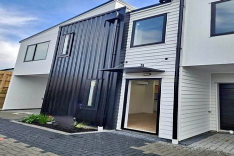 Photo of property in 11c Rountree Place, Conifer Grove, Takanini, 2112