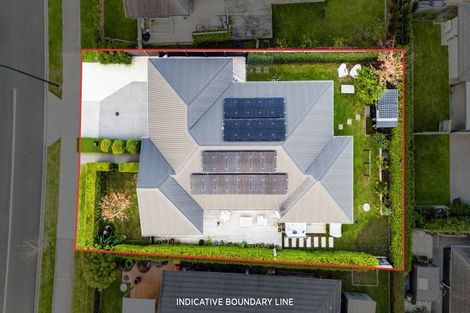 Photo of property in 15 Walnut Road, Riverhead, 0820