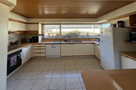 Photo of property in 6 O'connor Place, Burnside, Christchurch, 8053