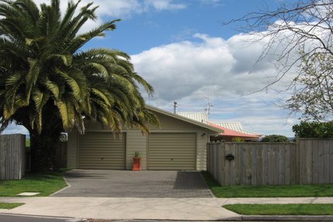 Photo of property in 20 Pelorus Street, Welcome Bay, Tauranga, 3112