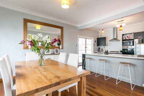 Photo of property in 1111a Heretaunga Street East, Parkvale, Hastings, 4122