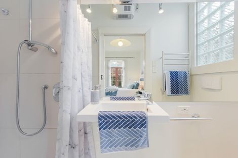 Photo of property in 153 Collingwood Street, Nelson, 7010