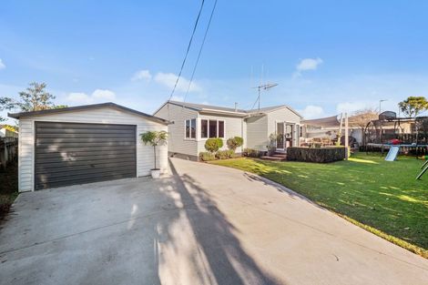 Photo of property in 8 Cameron Road, Te Puke, 3119