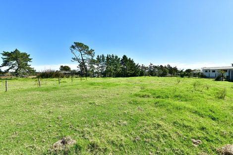 Photo of property in 37 Te Pua School Road, Helensville, 0875
