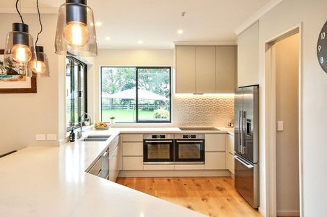 Photo of property in 68 Cooper Road, Ramarama, Drury, 2579