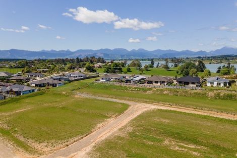 Photo of property in 1 Les Wakefield Road, Mapua, 7005