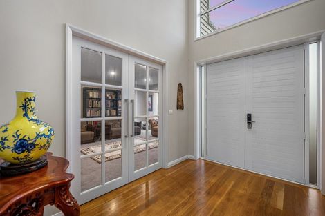 Photo of property in 6 Taraire Place, Orewa, 0931