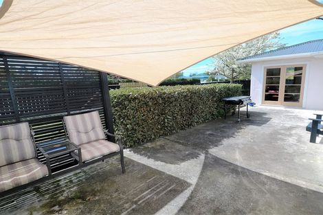 Photo of property in 21 Kent Street, Carterton, 5713