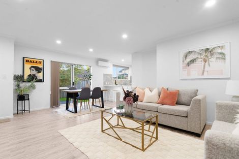 Photo of property in 8 Nykki Place, Papakura, 2110