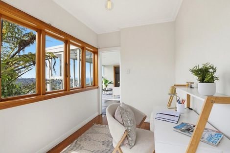 Photo of property in 121 The Ridgeway, Mornington, Wellington, 6021