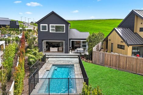 Photo of property in 5 Moya Drive, Matakana, 0985