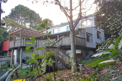 Photo of property in 2/31 King Richard Place, Browns Bay, Auckland, 0630