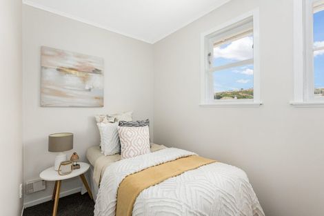 Photo of property in 27 Mckillop Street, Ranui, Porirua, 5024