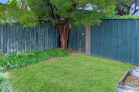 Photo of property in 17a Bradshaw Terrace, Riccarton, Christchurch, 8011