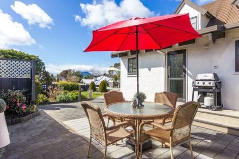 Photo of property in 735 Acacia Bay Road, Acacia Bay, Taupo, 3330