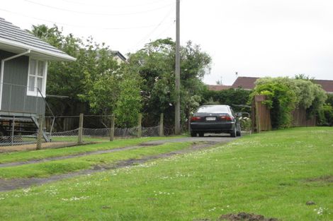Photo of property in 12 Pikitea Road, Mangere Bridge, Auckland, 2022