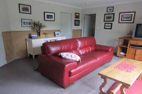 Photo of property in 42 Holcombrooke Lane, Welcome Bay, Tauranga, 3175