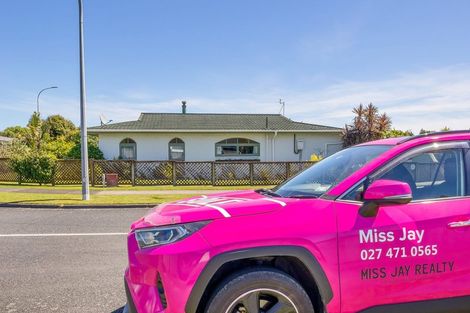 Photo of property in 1 Lantana Avenue, Bell Block, New Plymouth, 4312