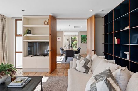 Photo of property in 15 Rhodes Street, Merivale, Christchurch, 8014