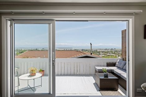 Photo of property in 1/104 The Ridgeway, Stoke, Nelson, 7011