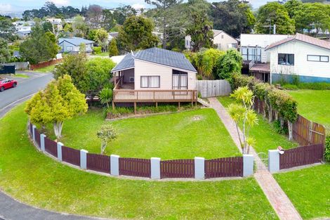 Photo of property in 61 Anich Road, Massey, Auckland, 0614