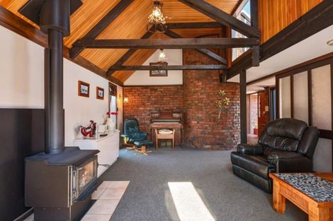 Photo of property in 16 Woodstock Place, Russley, Christchurch, 8042