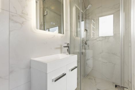 Photo of property in 3 Papatahi Lane, Flat Bush, Auckland, 2019