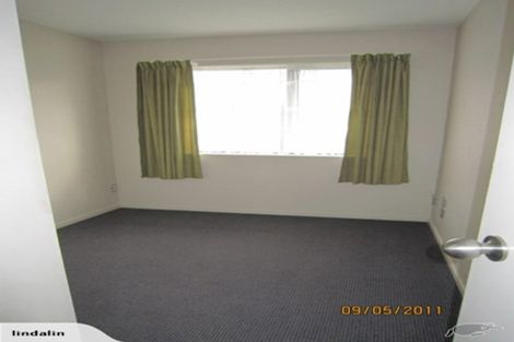 Photo of property in 27a Don Buck Road, Massey, Auckland, 0614