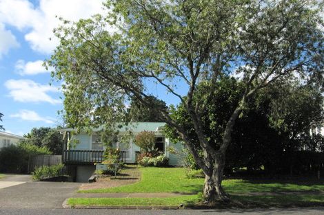 Photo of property in 50 Ennis Avenue, Pakuranga Heights, Auckland, 2010