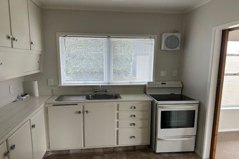 Photo of property in 1/48 Richards Avenue, Forrest Hill, Auckland, 0620