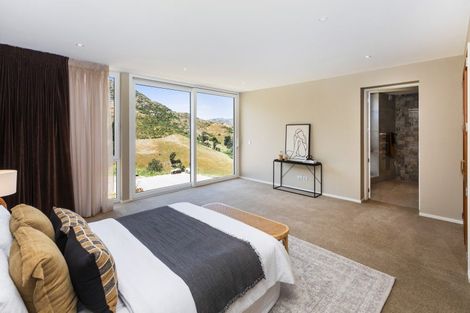 Photo of property in 2 Hyllton Heights, Lyttelton, 8082