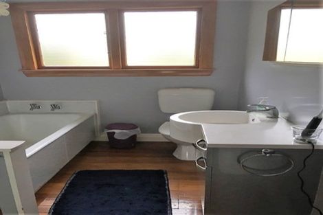 Photo of property in 67 Bowenvale Avenue, Cashmere, Christchurch, 8022