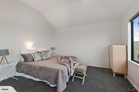 Photo of property in 2/272 Major Hornbrook Road, Mount Pleasant, Christchurch, 8081