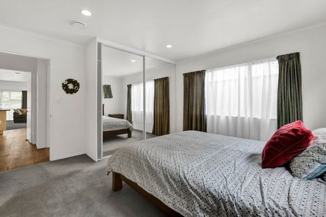 Photo of property in 15a Bulteel Street, New Plymouth, 4310