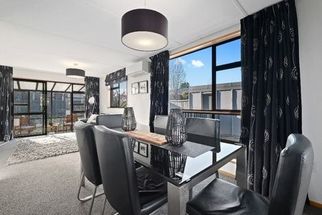 Photo of property in 2 Linrosa Place, Cromwell, 9310