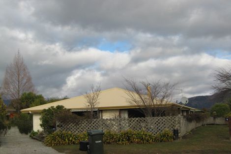 Photo of property in 15a Rimu Lane, Wanaka, 9305