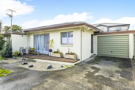 Photo of property in 2/30 Takanini Road, Takanini, 2112