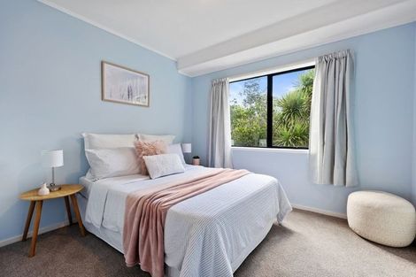 Photo of property in 25 Lucerne Place, Welcome Bay, Tauranga, 3112